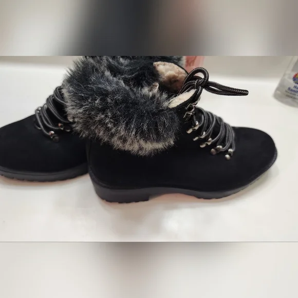 Women's Aaron Faux Fur Tipped Lace Up Winter Boots - Merona - Picture 2 of 6